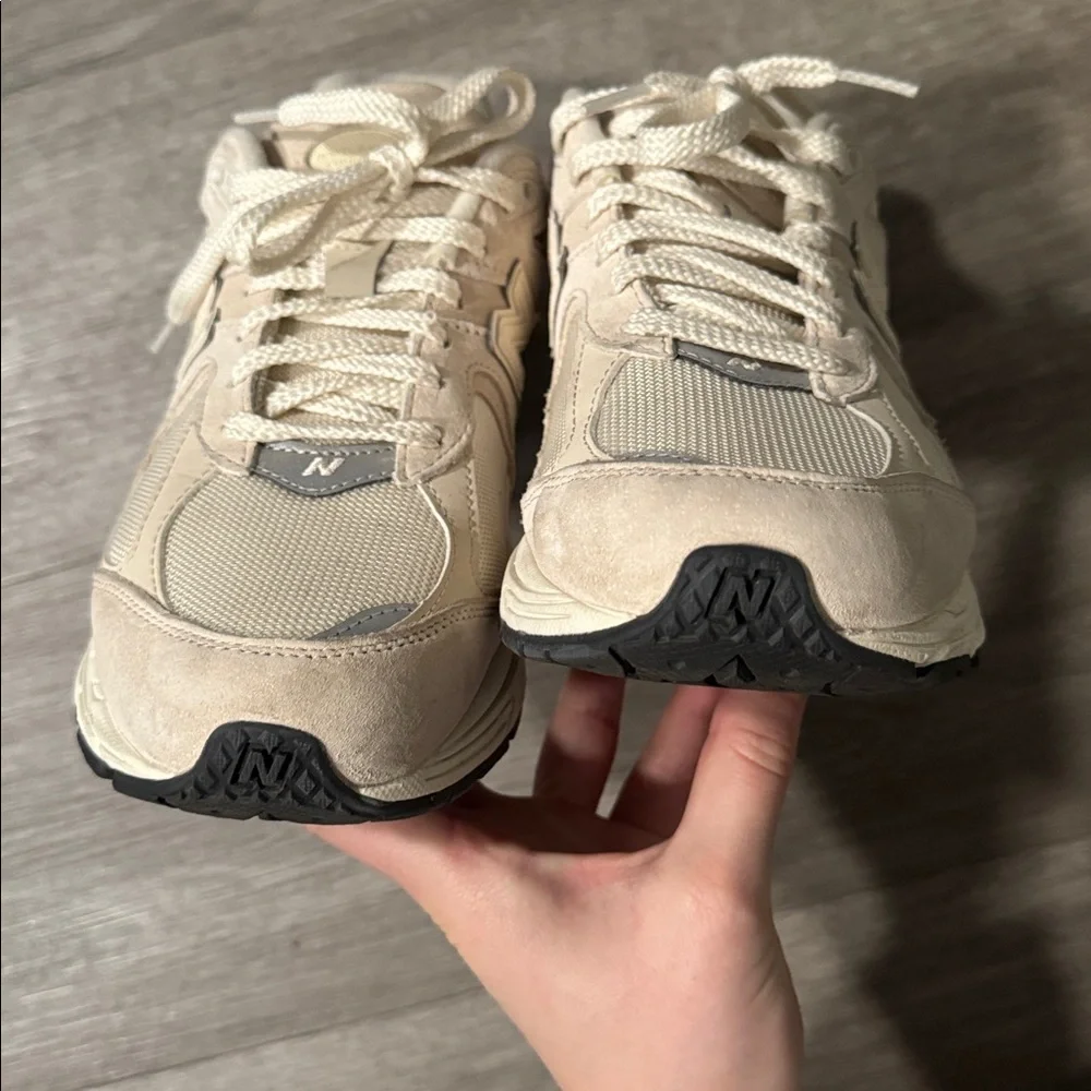 New Balance 2002R — Calm Taupe/Angora/Silver Metalic - Picture 4 of 9